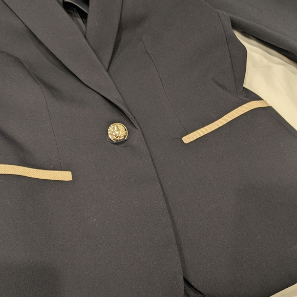 Tommy Hilfiger Navy Tailored Jacket, Gold Buttons & Beige Elbow Patches - Picture 5 of 6